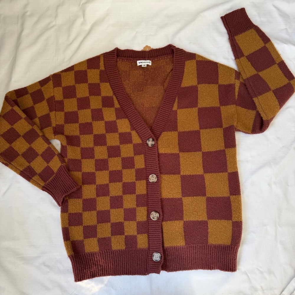 Vigoss Checkered Orange and red button up cardigan size women’s medium